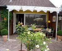 Fertigsegel-Wintergarten 96 x 220 cm - uni wei�   Innenbeschattung einzelner Felder/F�cher - ohne La