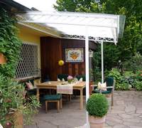 Fertigsegel-Wintergarten 96 x 275 cm - uni wei�   Innenbeschattung einzelner Felder/F�cher - ohne La